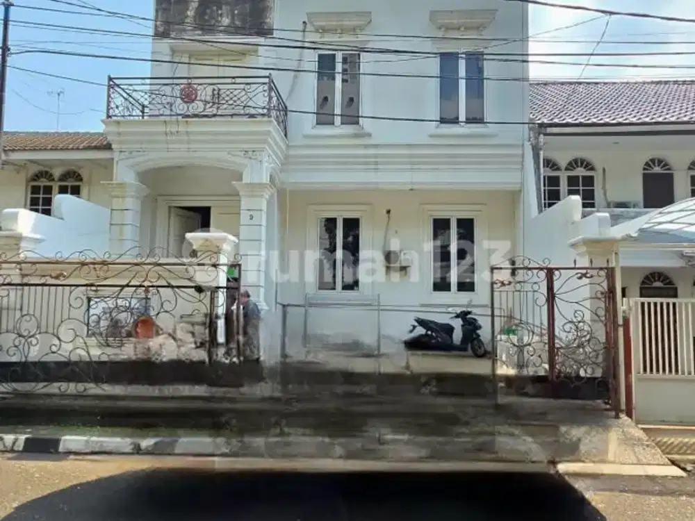 Jual Cepat Rumah 2.5.Lantai Janur Hijau Pandawa