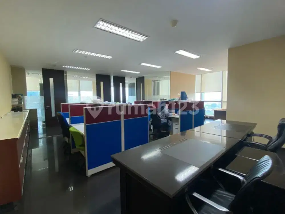 Dijual Cepat Ruang Kantor Strategis 170M2 Office 8 Scbd