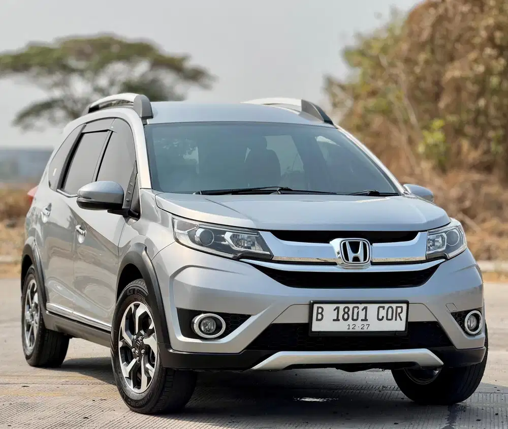 DP 21 jt! Km 90rb! Honda BRV E Matic 2017 CVT Antik Spt Baru!!