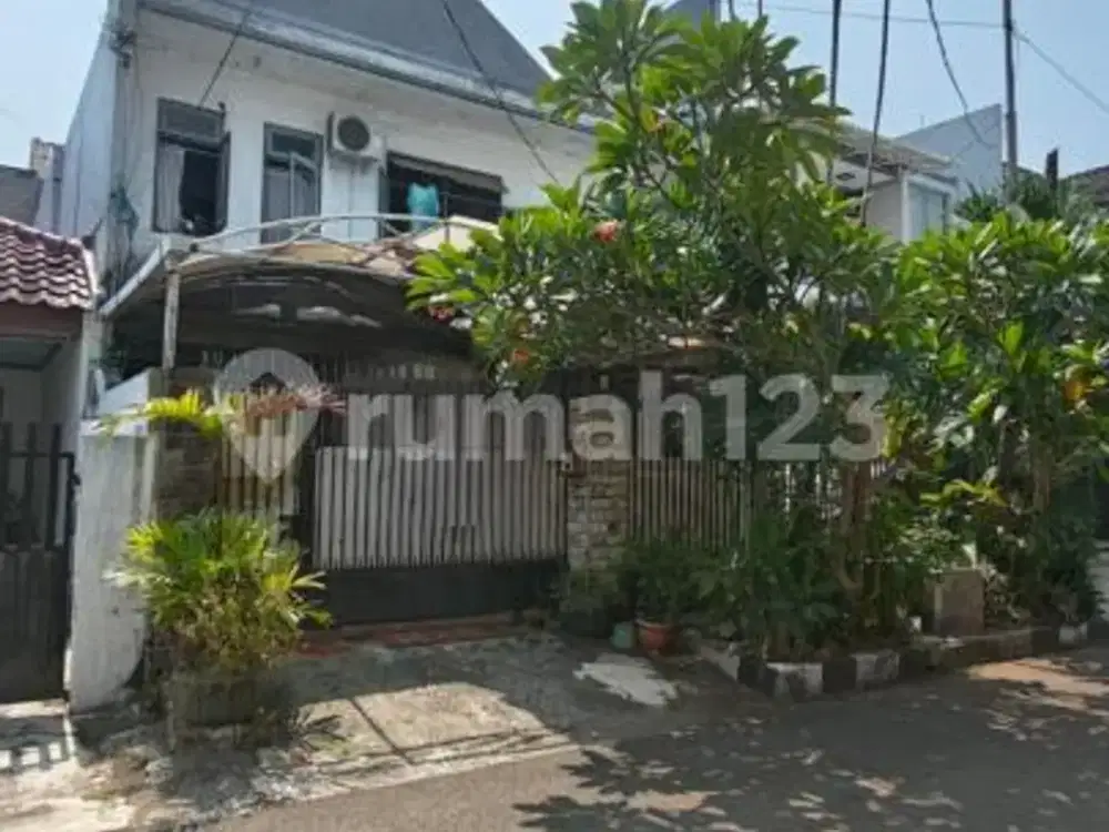 Murah Seharga NJOP! Dijual Cepat Rumah 2 Lantai Dalam Kompleks Elite Pulonas