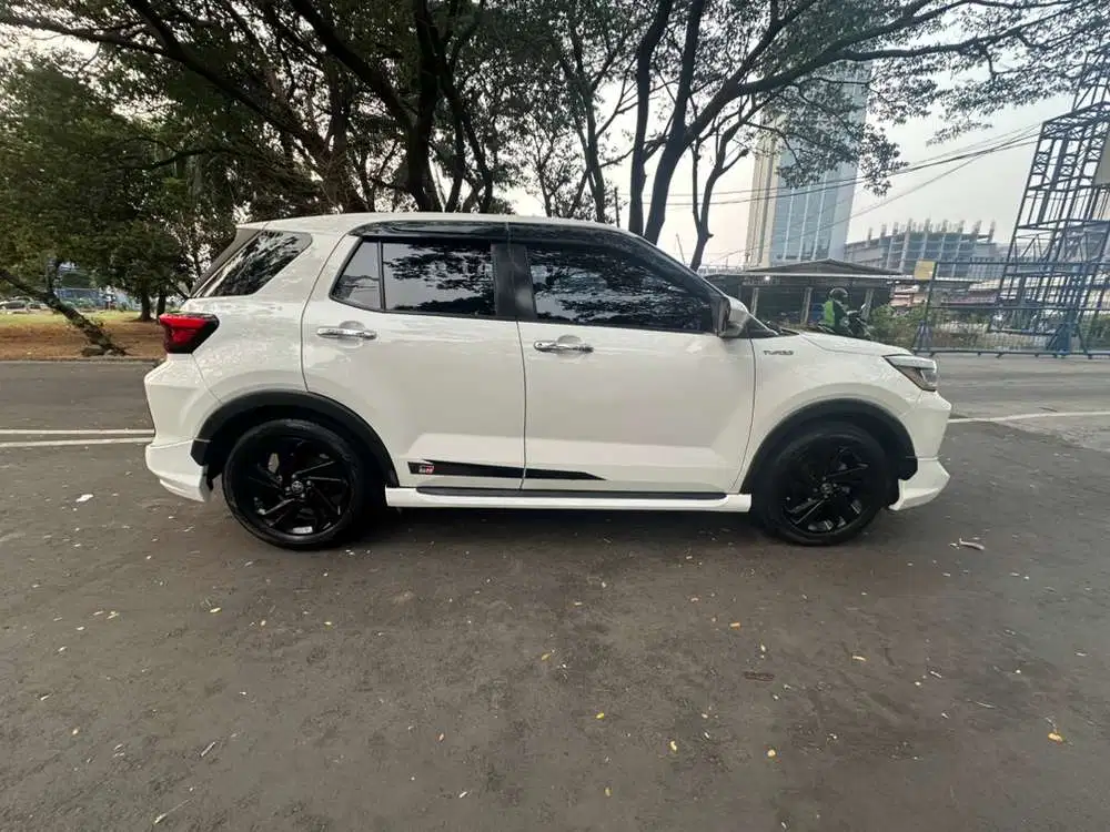 (Dp 15 jt) Toyota Raize 1.0 Turbo GR matic 2022 kondisi mobil terawat