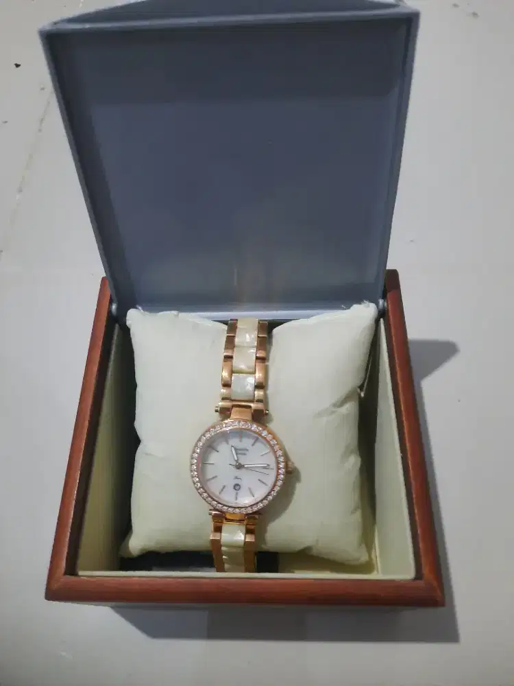 Jam tangan Alexandre Christie