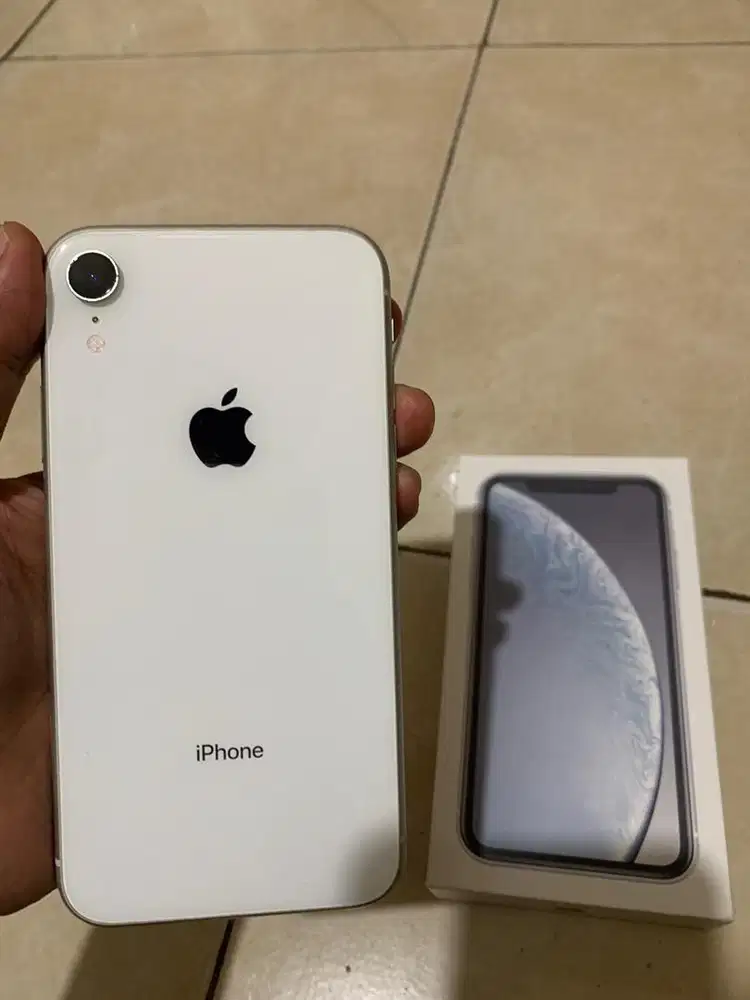 iPhone XR 64gb fullset