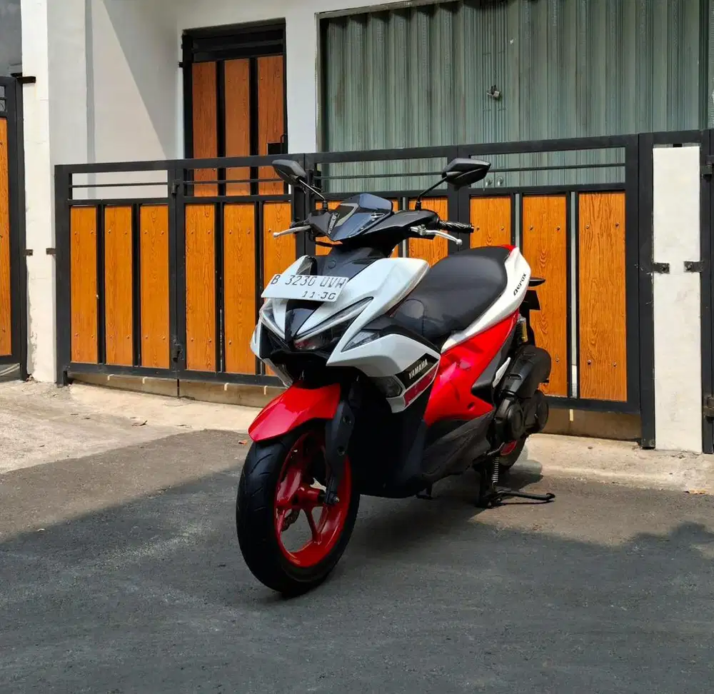 Yamaha Aerox R 155 VVA MULUSSS Pajak Hidup Surat Lengkap