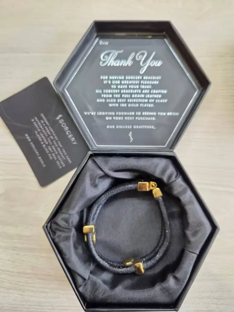 Sorcery Python Skin Leather Bracelet Premium Black Gold Original