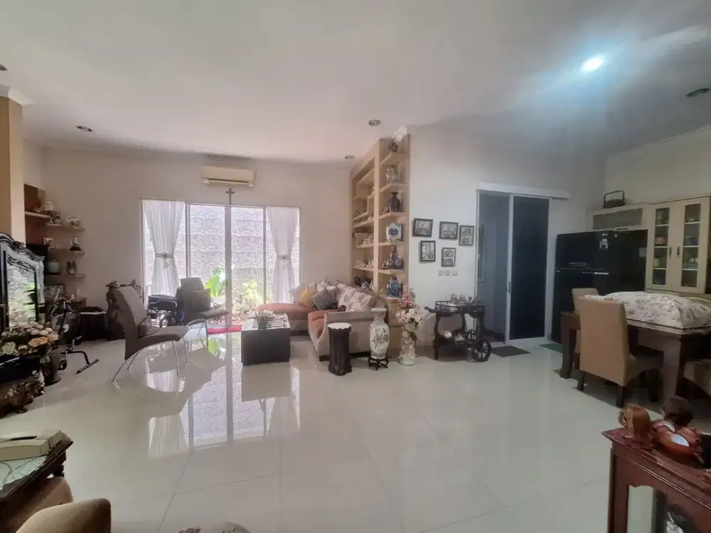 Di Jual Rumah Hoek 2 Lantai di Pavilion Residence BSD
