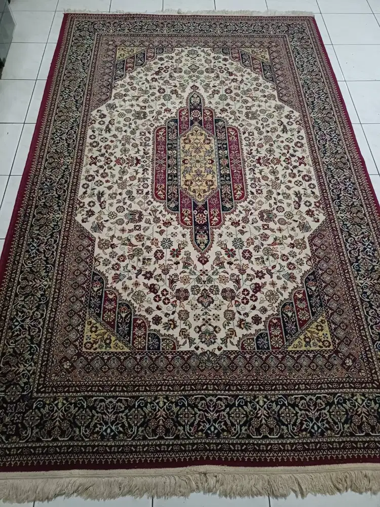 Karpet Wool Persia Vintage Size 240 x 150 cm