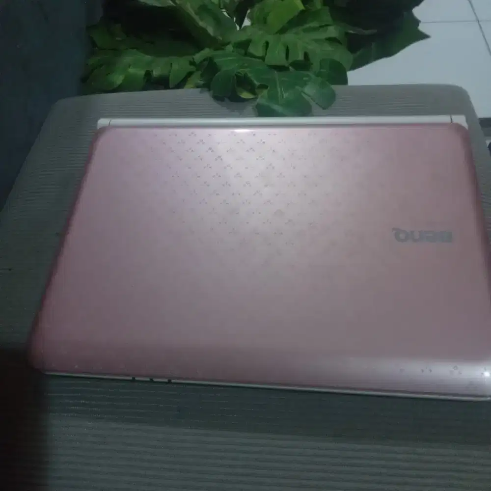 dijual notebook dalam keadaan mati