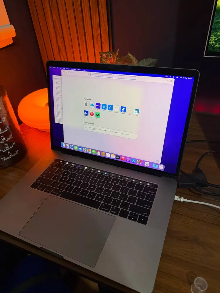 MacBook Pro 15” 2017 Touch Bar Retina Display 16/512GB