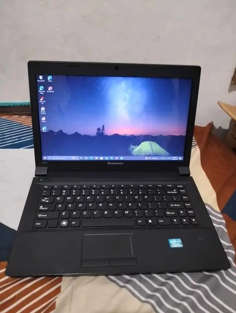 Lenovo i3 ram 8gb ssd 128 gb mulus no minus