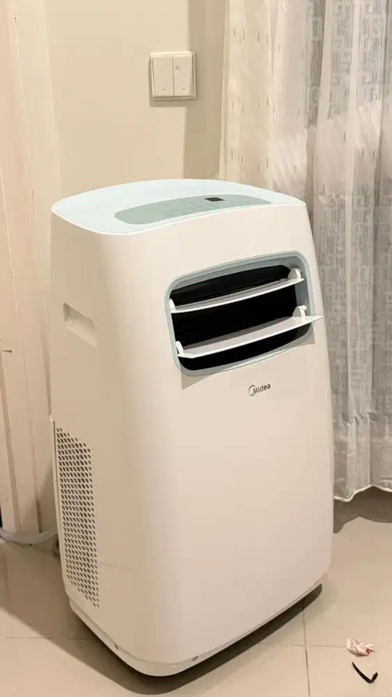 AC PORTABLE MIDEA 1PK