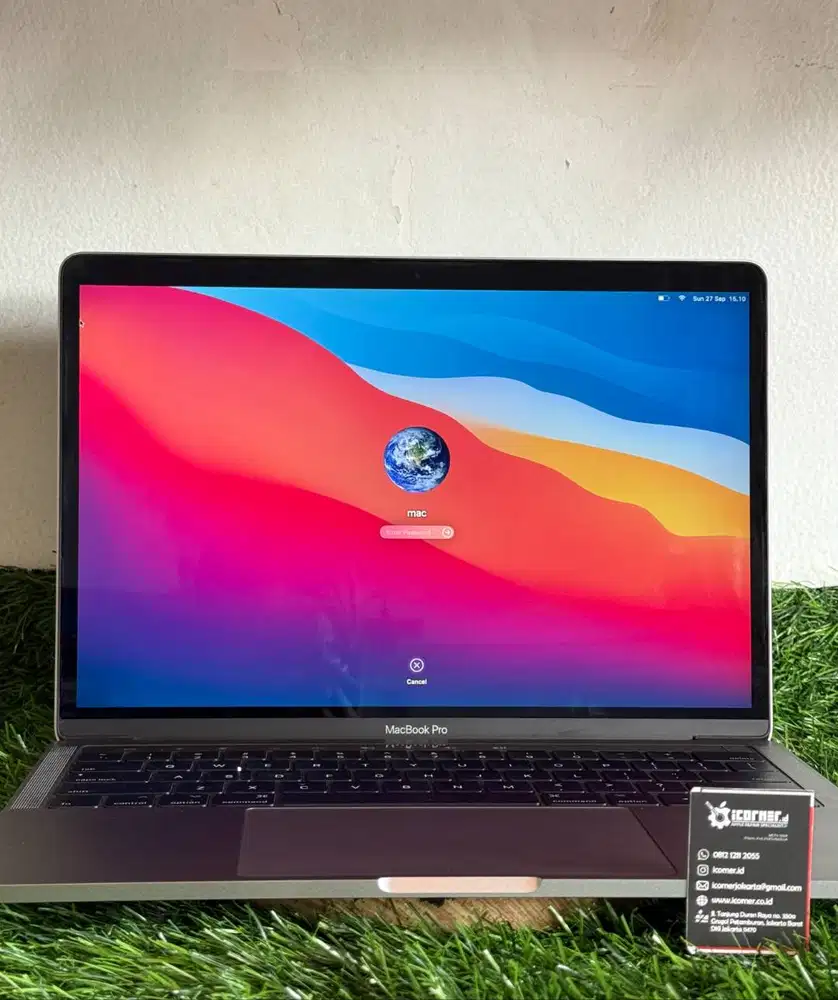 MacBook Pro 13 2017 RAM 16GB / SSD TB Space Grey Second Original | Ga