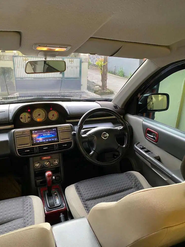 Nissan X-Trail 2005 Bensin