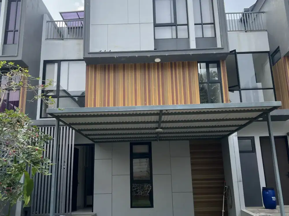 Rumah cantik full furnish Kota Wisata cibubur