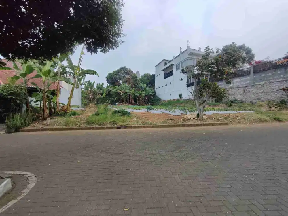 Di jual tanah kav setiabudi regency 900m kotak 30x30 shm