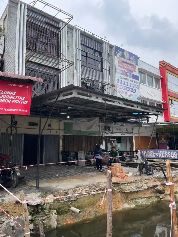 Jual cepat ruko 3 lantai