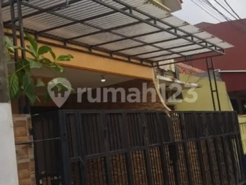 Rumah siap huni di Taman Malaka Selatan Duren Sawit Jakarta Timur