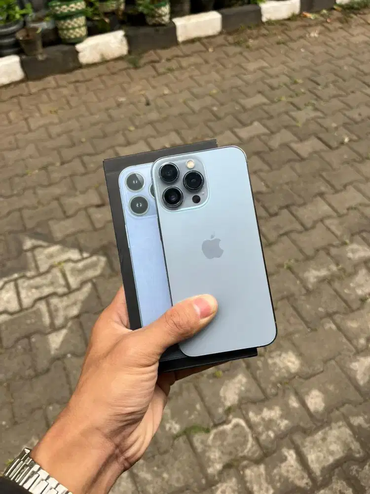 BU SEKARANG! IPHONE 13 PRO 128gb FULLSET NOMINUS SIAP PAKAI WIFI ONLY