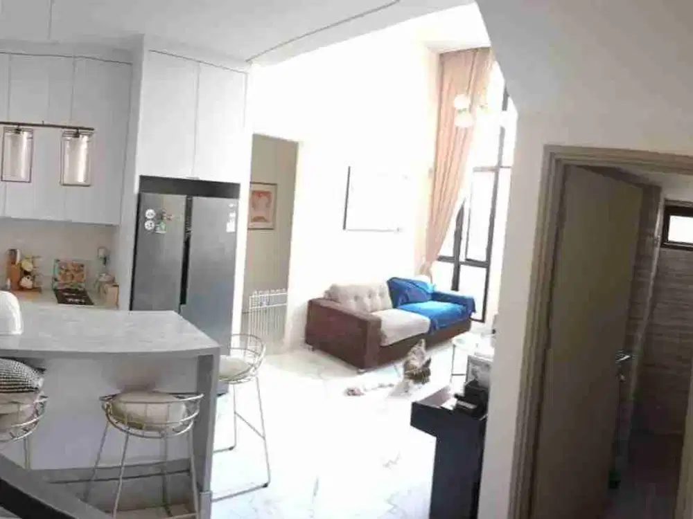 Rumah 2 lantai di Jakarta Garden City Jakarta Timur