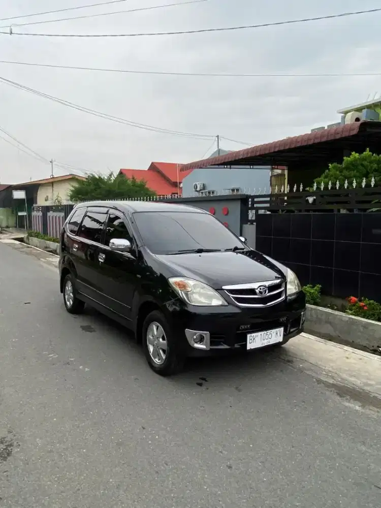 Toyota Avanza G 1,300 cc Automatic
