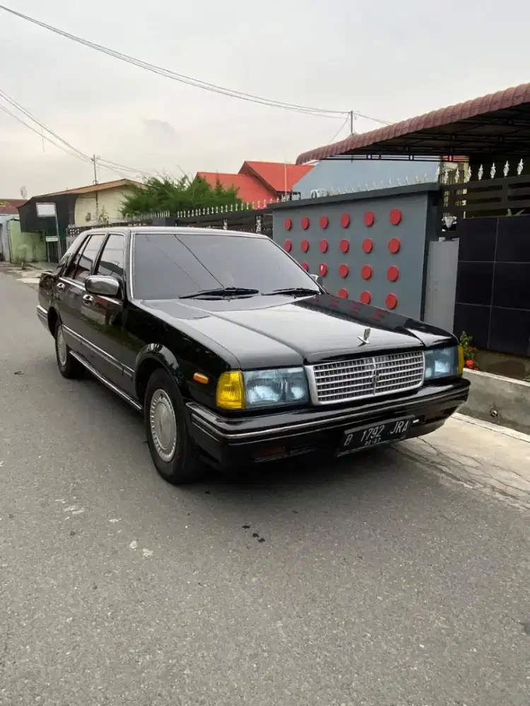 Nissan Cedric Solar 3,200 Cc 100%iriit