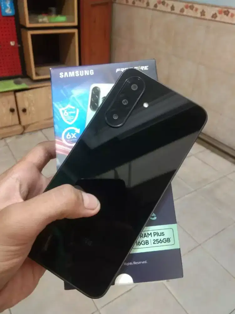 samsung a26 5g 8/256 like new