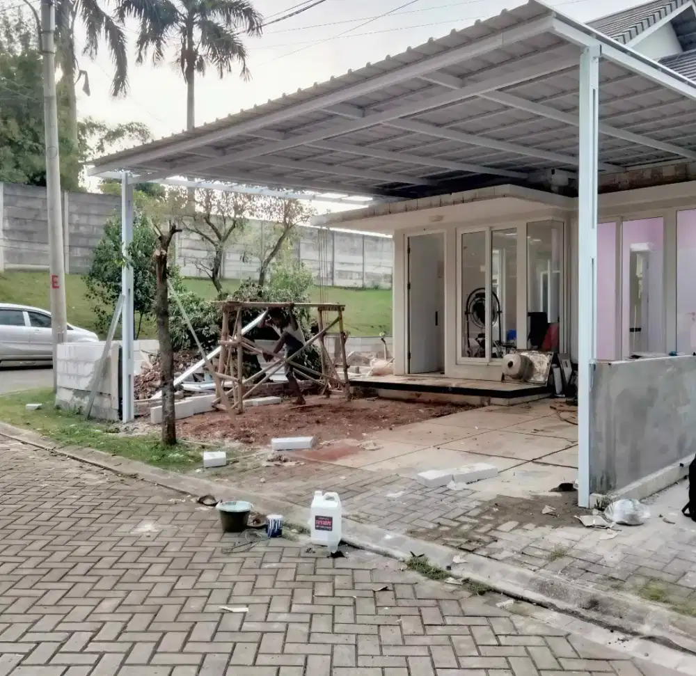 Kanopi baja ringan dan garasi