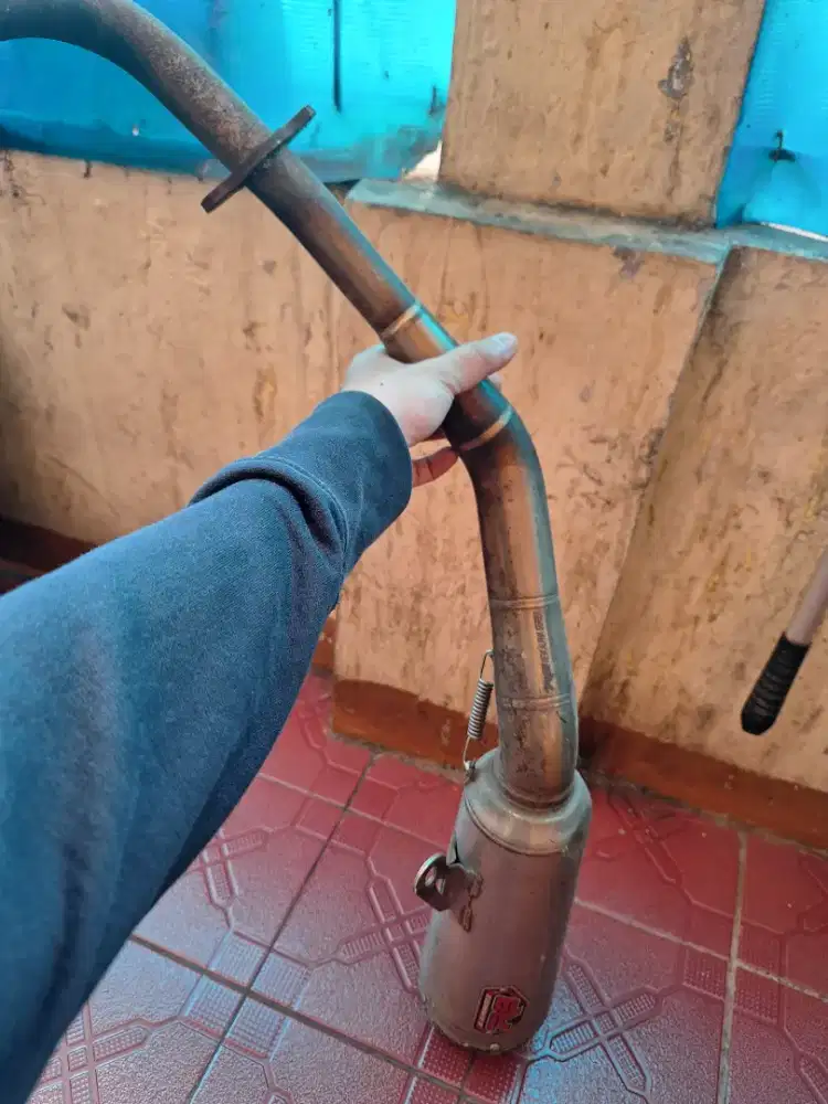 Knalpot R9 khusus buat Aerox