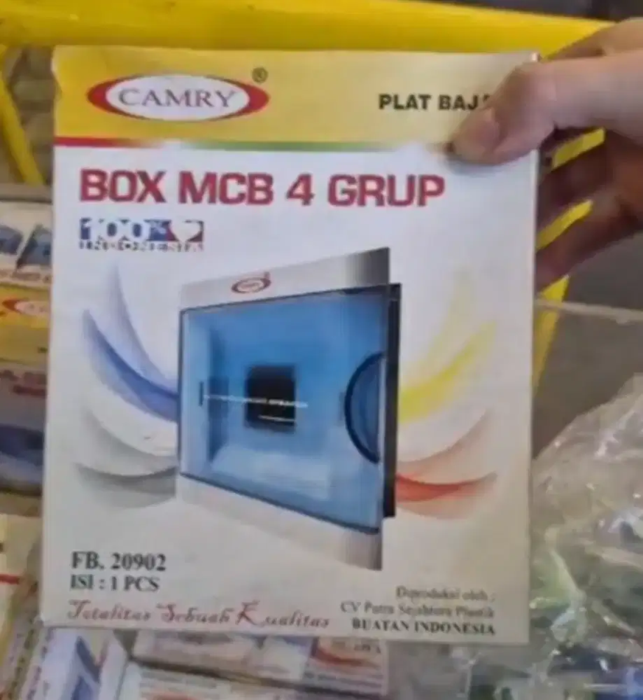 Obral Abisin Stok, Barang Baru, Stop kontak, MCB Box