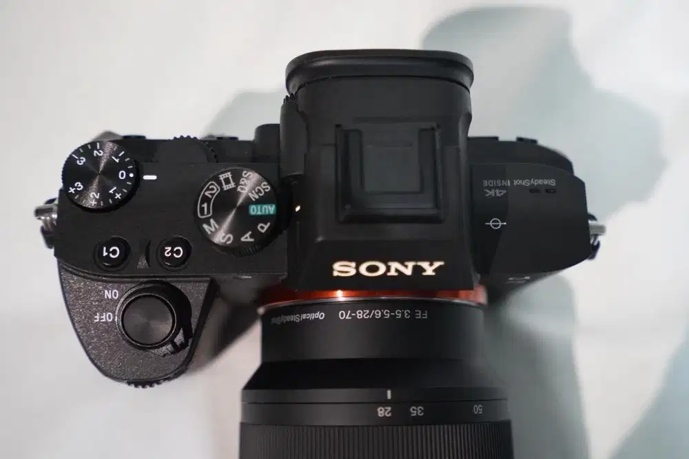 SONY A7iii FULLSET LIKE NEW 100%