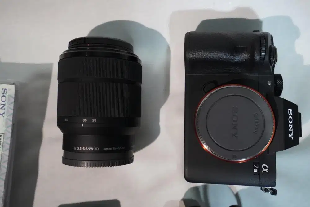 SONY A7iii FULLSET LIKE NEW 100%