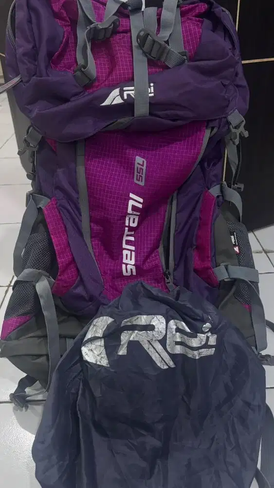 Dijual carrier dan sepatu Hiking