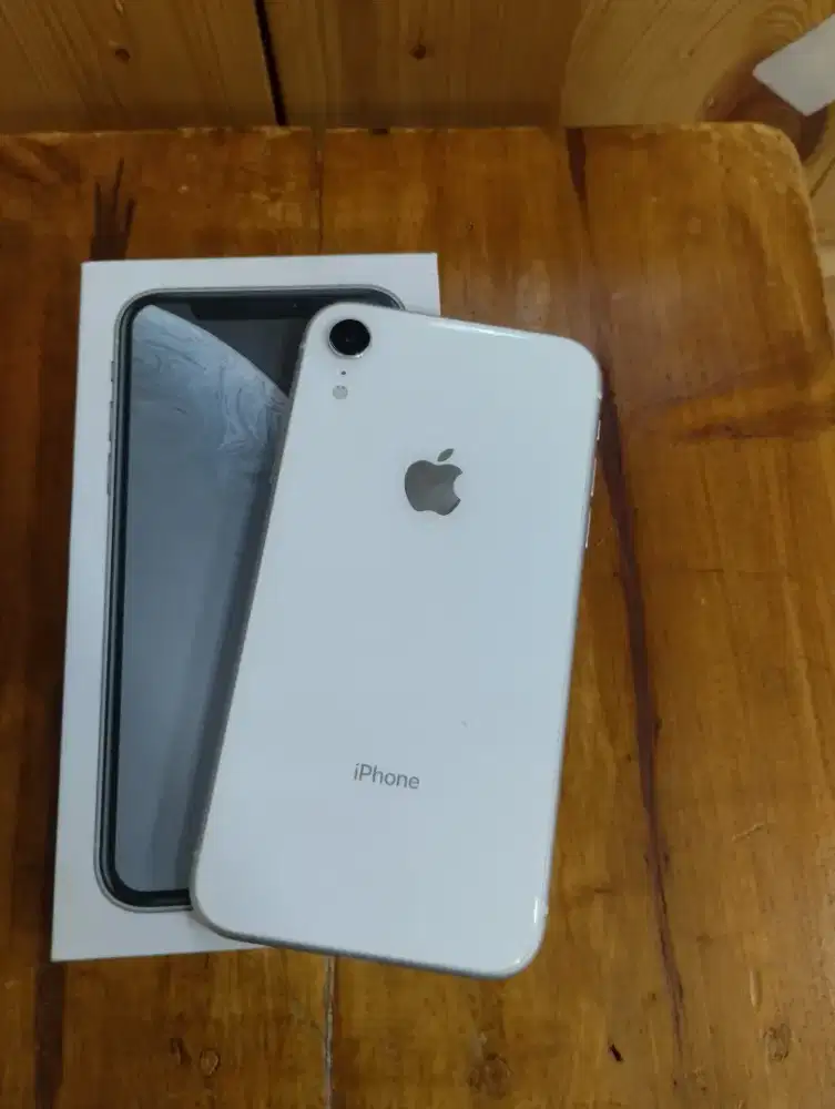 IPhone Xr 64Gb white