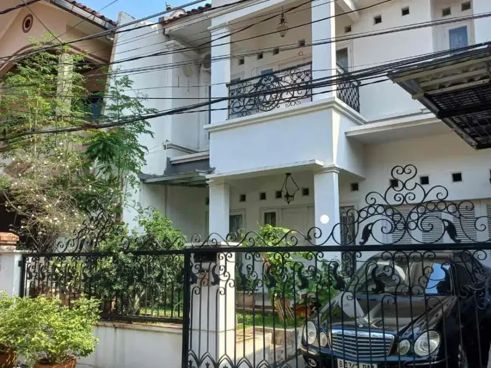 rumah di Komplek Taspen Cempaka putih jakarta selatan