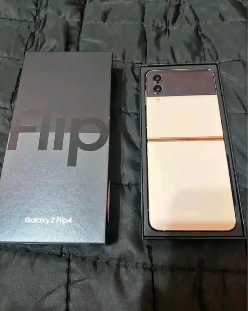 Samsung Z FLIP 4 RAM 8/128