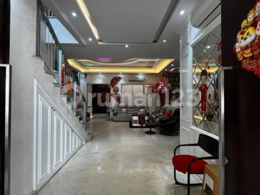 Disewakan Rumah Gold Island Full Furnish Ada 5 Kamar Ready Juli Full Bangun Sampai Belakang