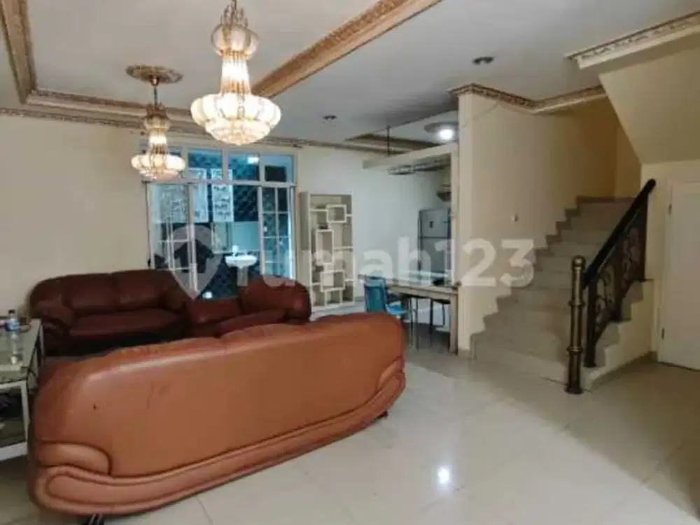 Disewakan Rumah Pik 1 Garden House Full Furnish Sedang di Renov Masih Nego