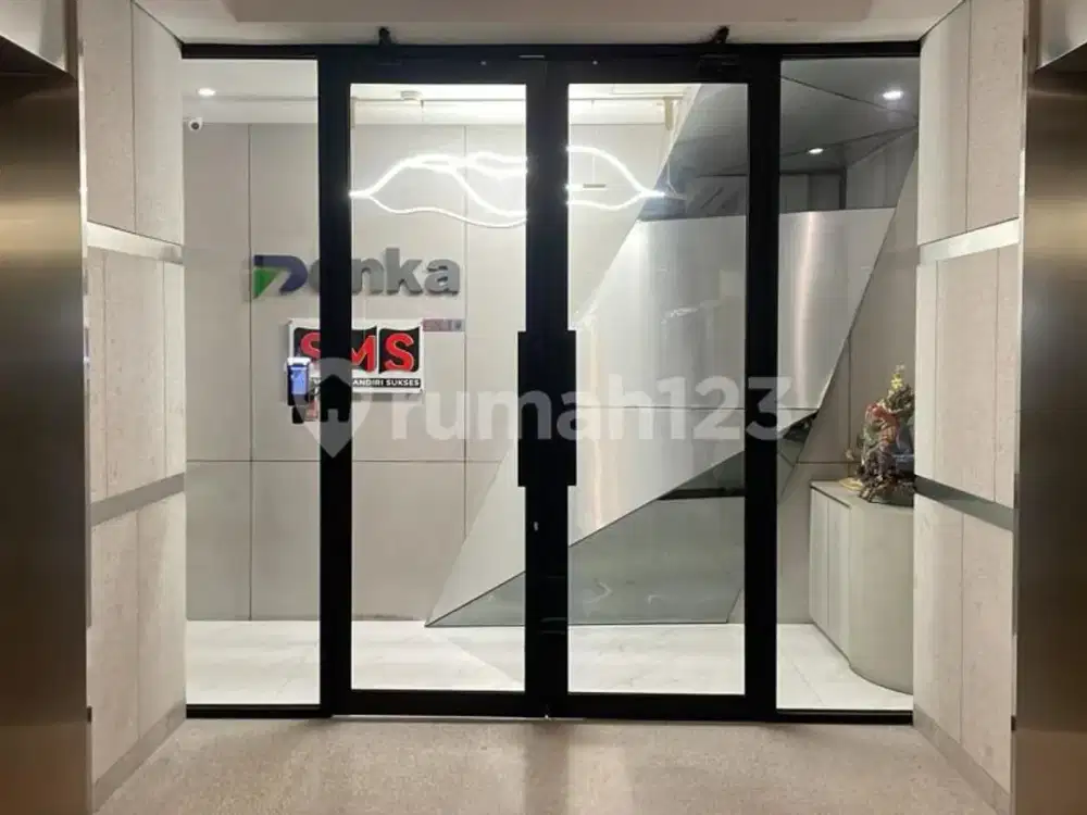 Disewaan Office Gold Coast Tower Liberty Highzone Furniture di Ambl Pemilik Siap Nego