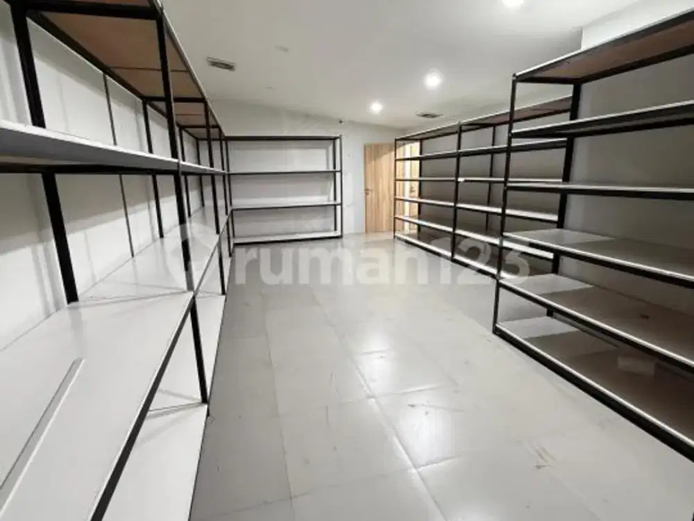 Disewakan Gudang Duta Indah Tanggerang Bangunan Rapi Selesai Dibangun Siap Pakai