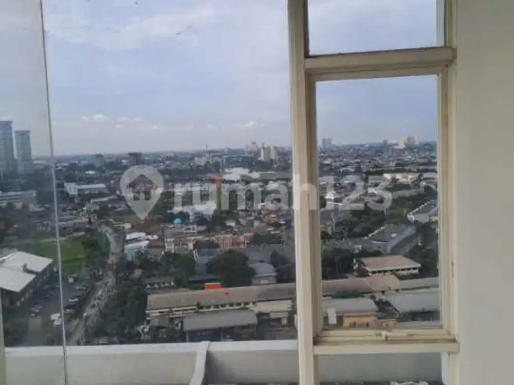 Dijual apartemen majestic serpong tower lucia  lantai mid harga nego