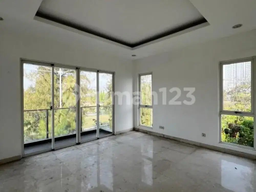 Dijual Termurah Jarang Ada Harga Bagus Rumah Golf Residance Hook Kemayoran Hadap Barat