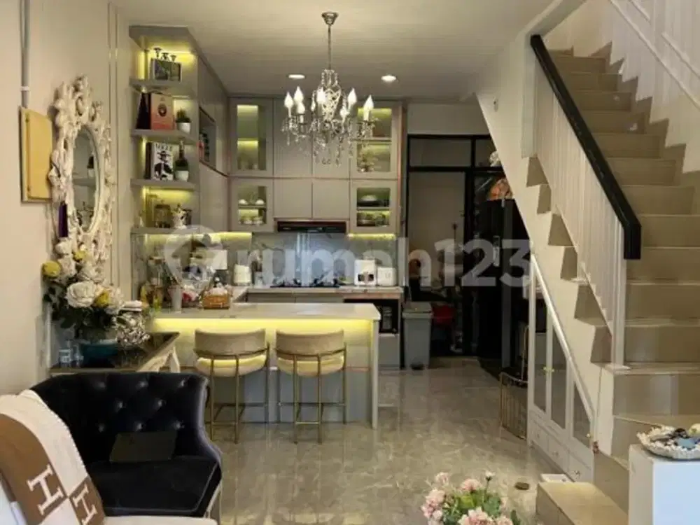 Dijual cepat rumah pik 1 tinggal bawa koper hadap utara full furnish siap masuk