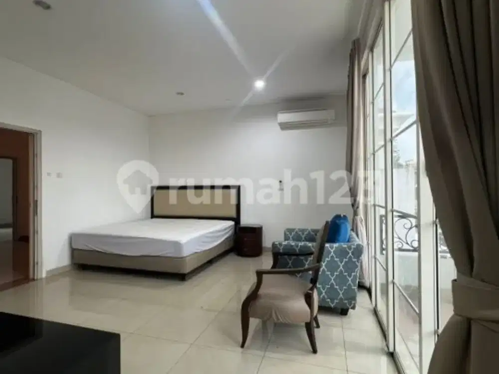 Disewakan rumah bgm full furnish rapi siap huni sudah terrenovasi nego