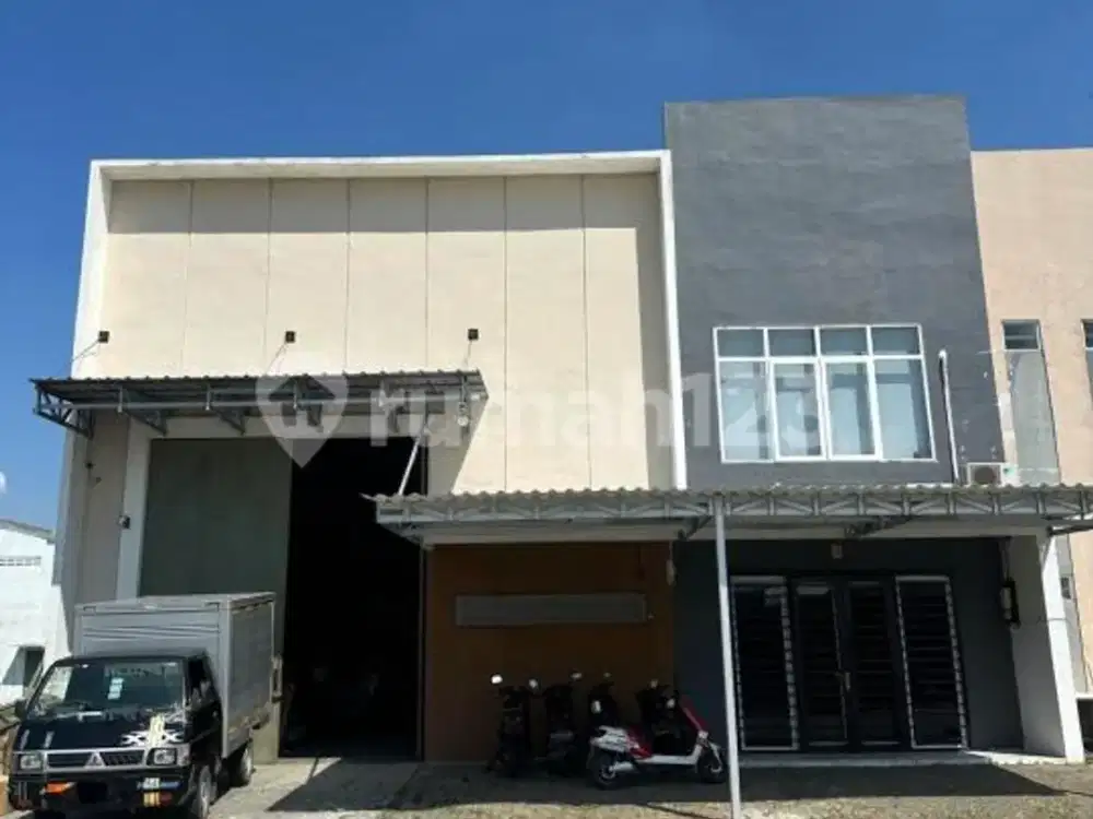 Dijual cepat gudang laksana bussunes park ada office sebelah fasum nego