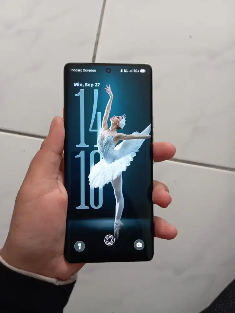TECNO CAMON 40 PRO 5G 256 GB + 12 GB