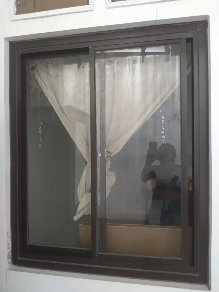 Jendela geser aluminium T120cm L120cm hrg sdh dengan pemasangan ba COD