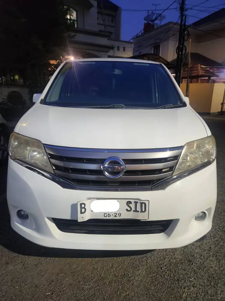 NISSAN SERENA AWD MATIC2013-2014,MINIBUS MEWAH KLG,PEMAKAI WANITA(NEGO