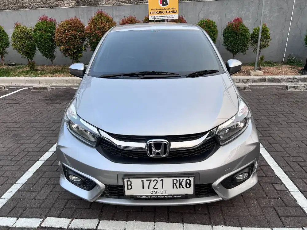 Dijual Honda Brio E 2022 Matic (Kondisi Istimewa Like New dan Low KM)