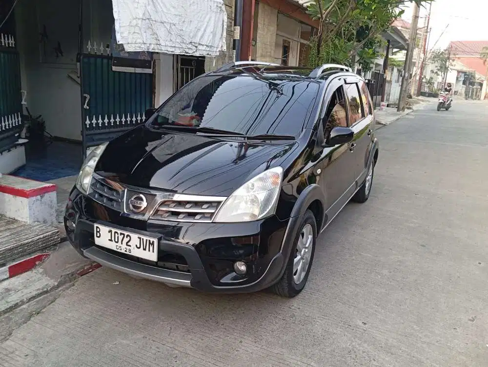 Nissan Livina 2013 Bensin