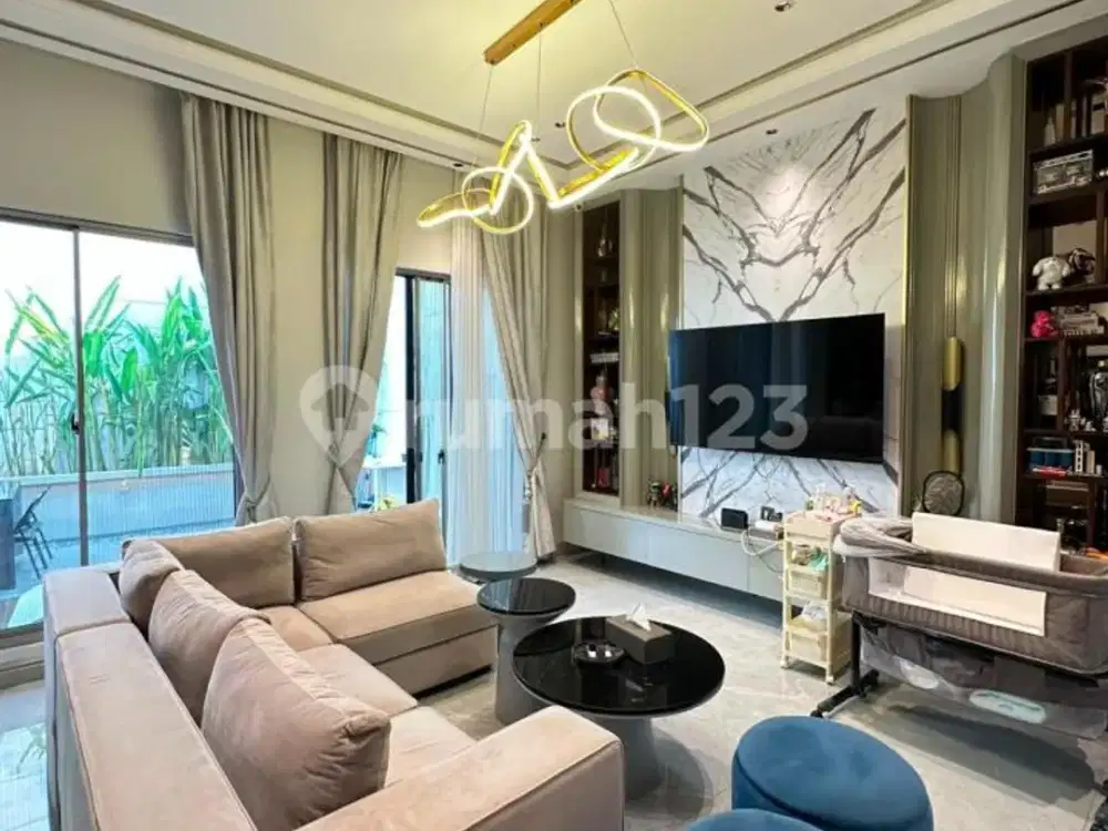 Dijual Cepat Rumah Golf Island Sonata Lagoon. Full Furnish Interior